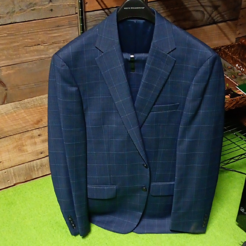 Calvin Klein Blue Checkered 2 Piece Suit Sz42R Pants 34x30 Slim Fit